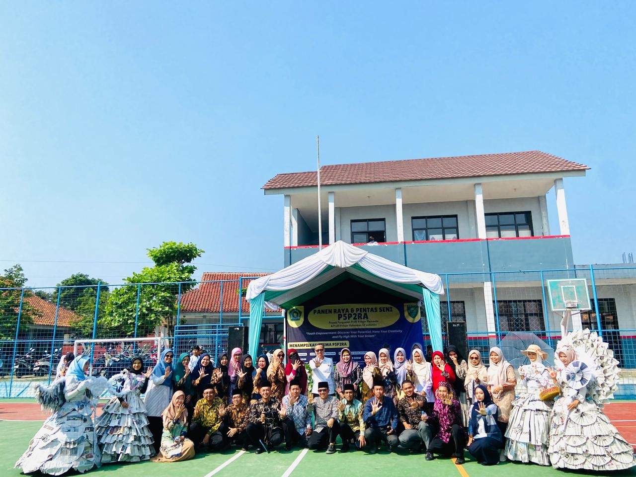 Kemeriahan Gelar Panen Karya P5PPRA MAN 5 Bogor, Dimotori Guru-Guru Muda Bertalenta