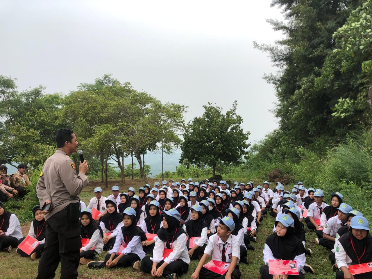 Upgrading Badan Pengurus Harian (BPH) Terpilih Organisasi Siswa MAN 5 Bogor Masa Bhakti 2024-2025