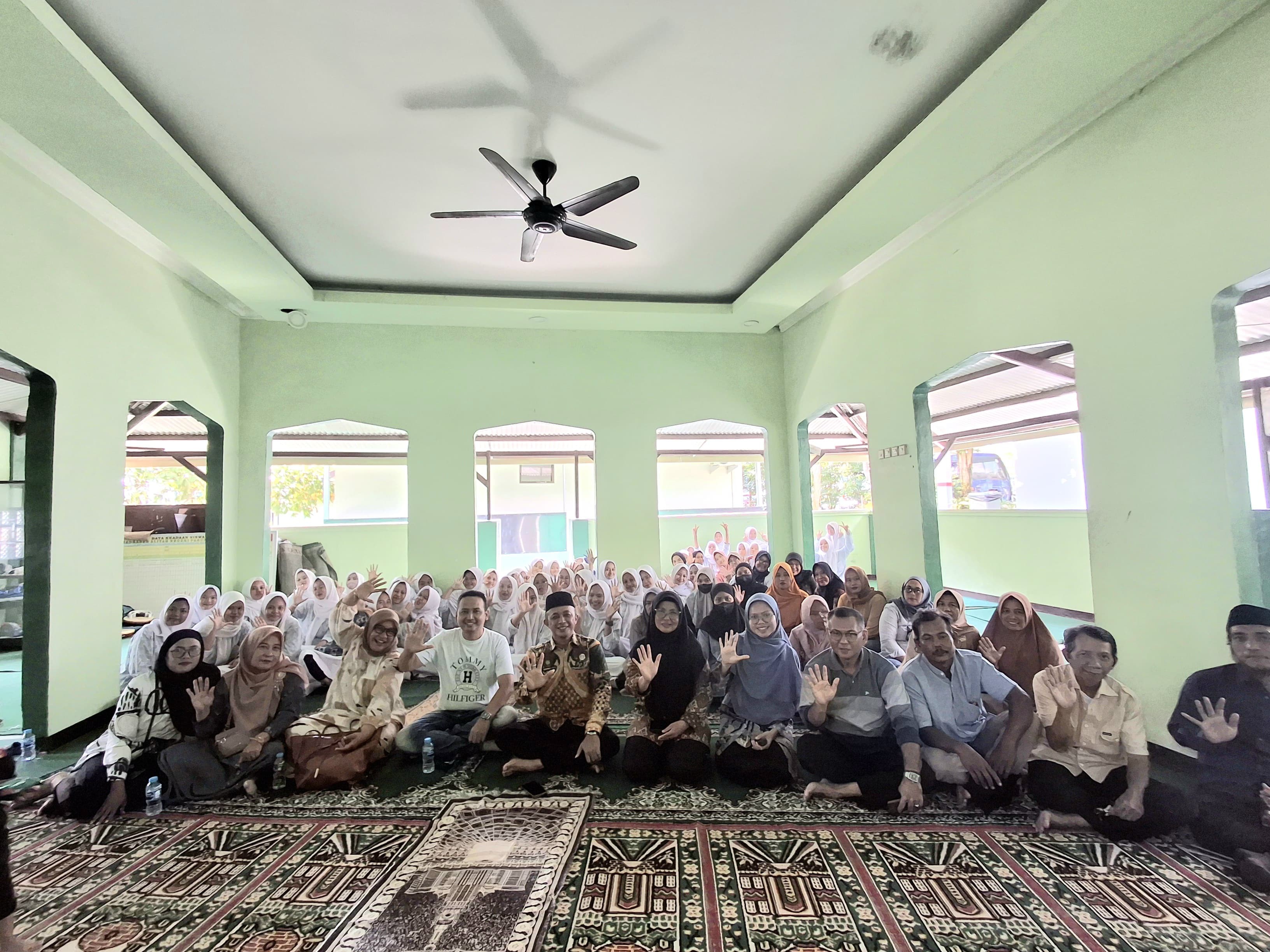 Serah Terima Peserta Program Asrama Januari: Penutupan dengan Penuh Makna