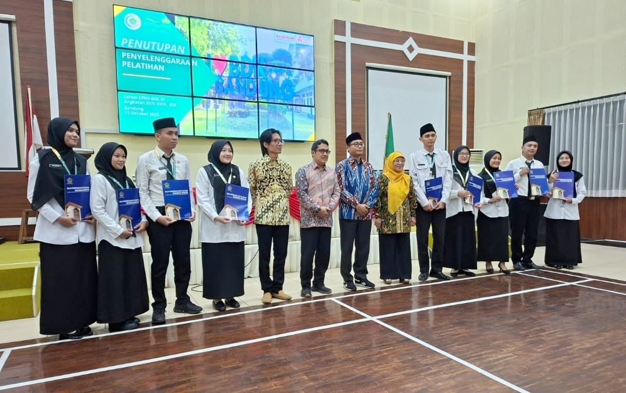 Guru MAN 5 Bogor Raih Predikat Peserta Terbaik Pertama pada Latsar CPNS Angkatan XVII di BDK Bandung
