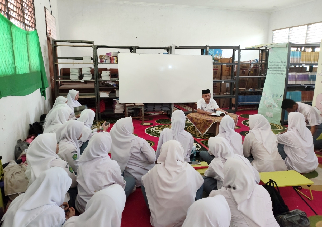 Kurikulum Berbasis Cinta: Menyemai Nilai Spiritual dalam Setiap Materi Ajar