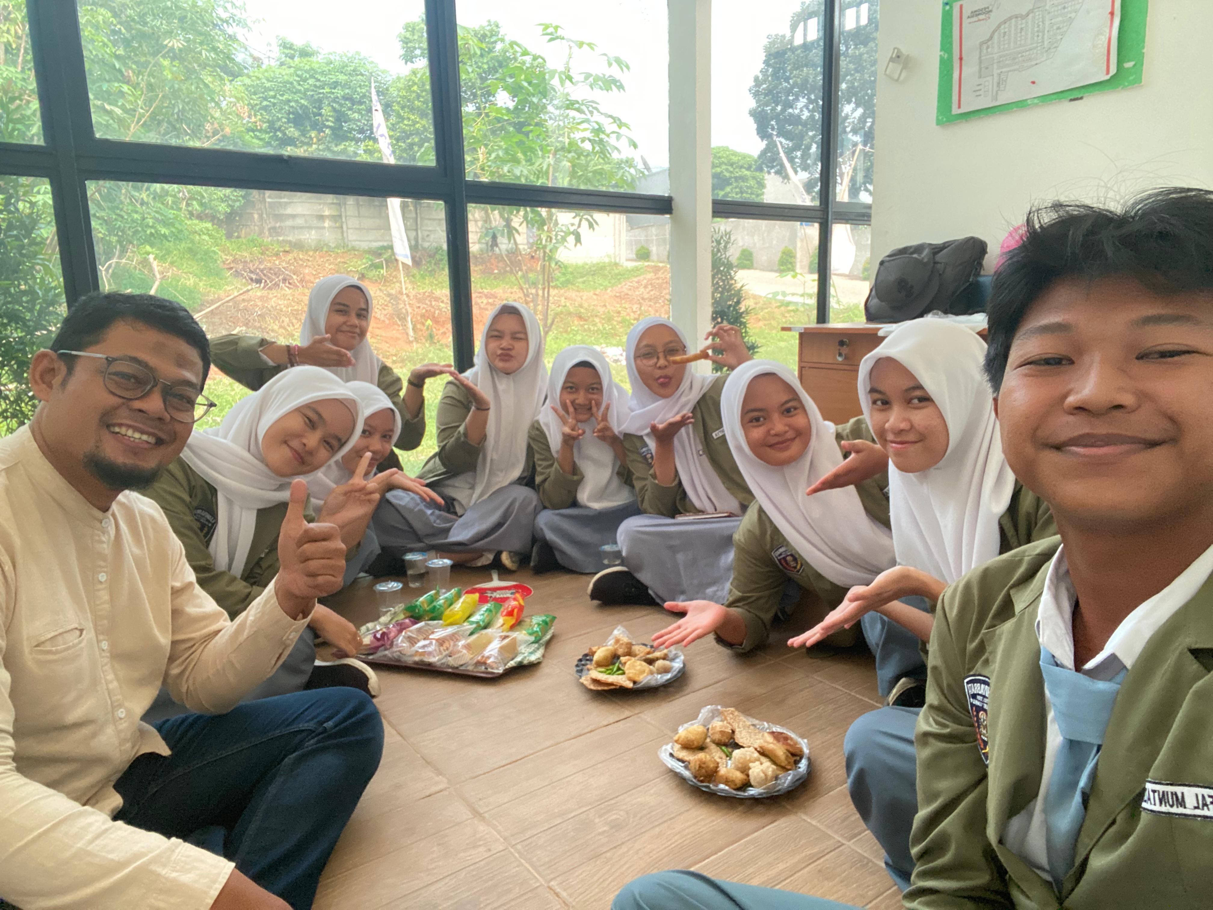 MAN 5 BOGOR MENJALIN KERJASAMA dengan SEKTOR NON FORMAL