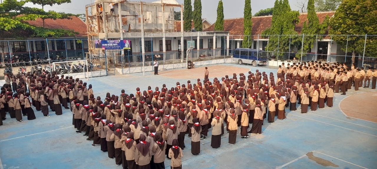 headline_1st_ekskul_day.jpg