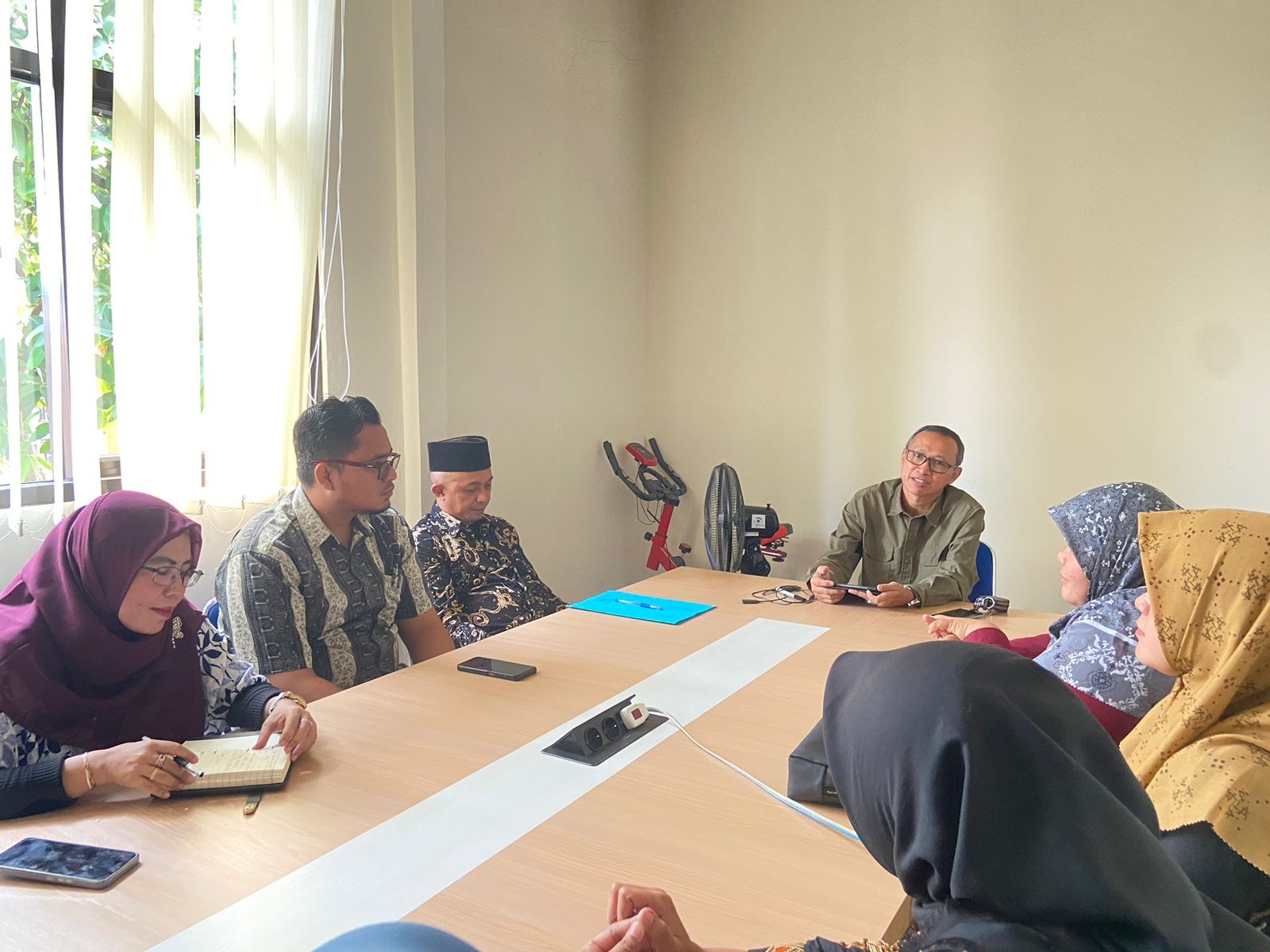 PELAKSANA TUGAS (Plt) KEPALA MAN 5 BOGOR MEET UP BERSAMA TIM KOMPETISI SAINS MADRASAH (KSM)